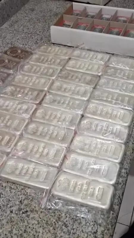 Produk dari supplier fitriyahalamudi — Aksesoris & Perhiasan